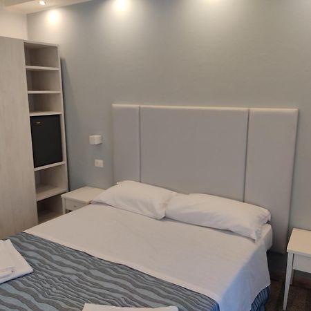 Hotel Caravel Park Ρίμινι Εξωτερικό φωτογραφία