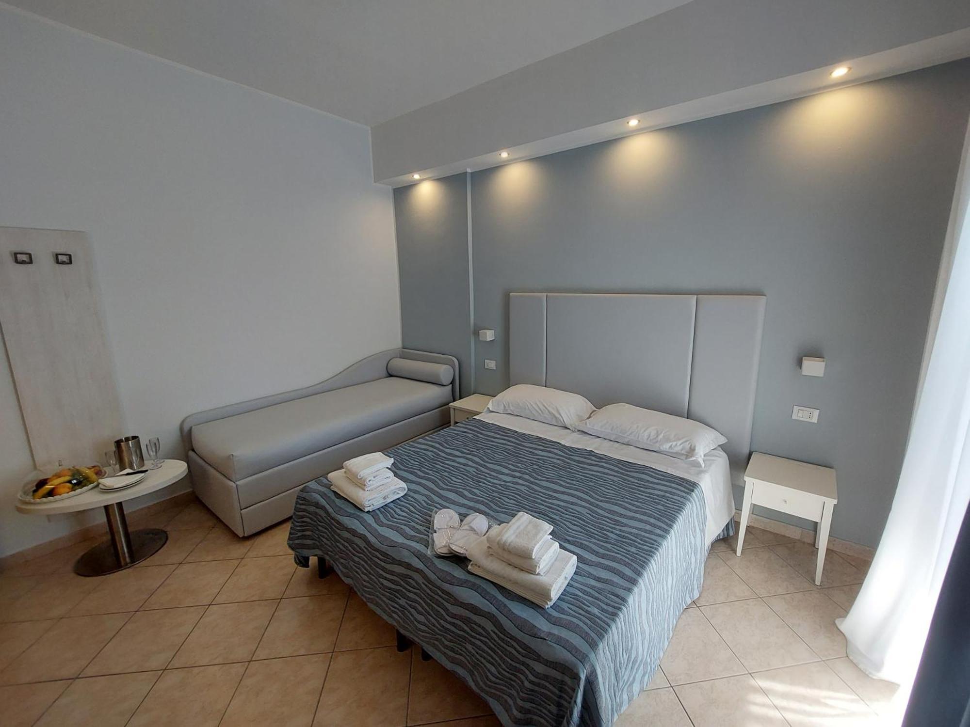 Hotel Caravel Park Ρίμινι Εξωτερικό φωτογραφία