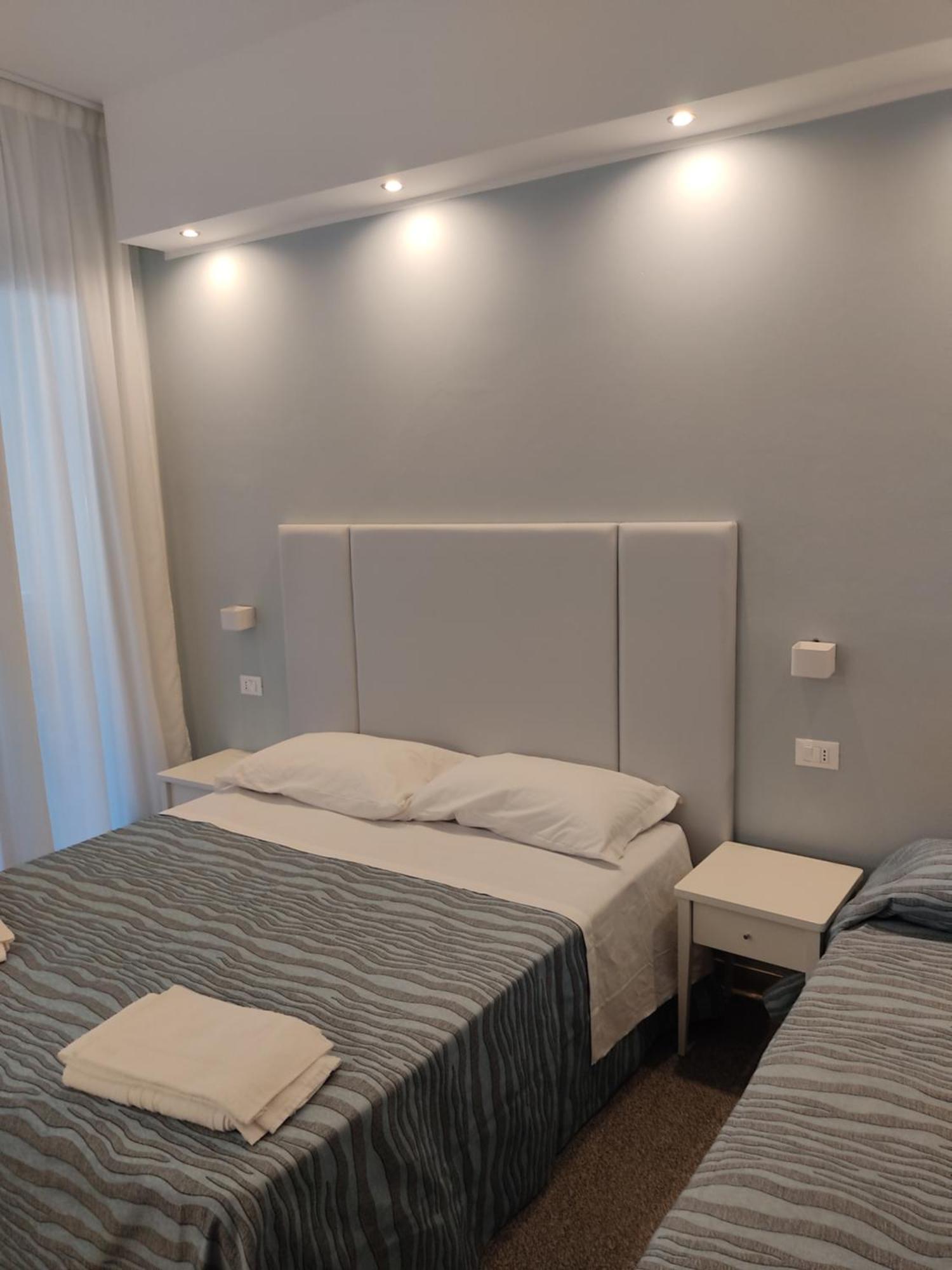 Hotel Caravel Park Ρίμινι Εξωτερικό φωτογραφία
