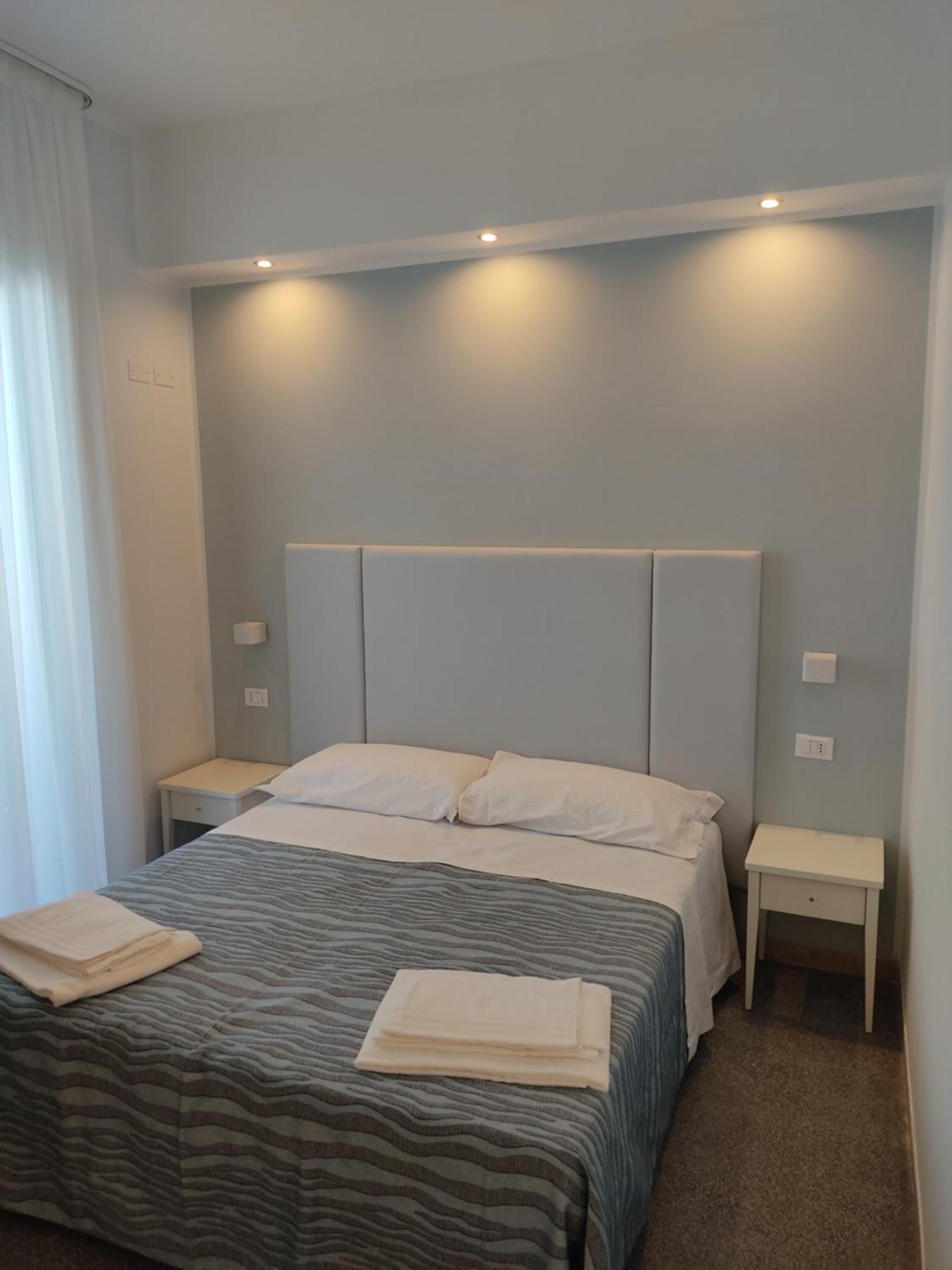 Hotel Caravel Park Ρίμινι Εξωτερικό φωτογραφία