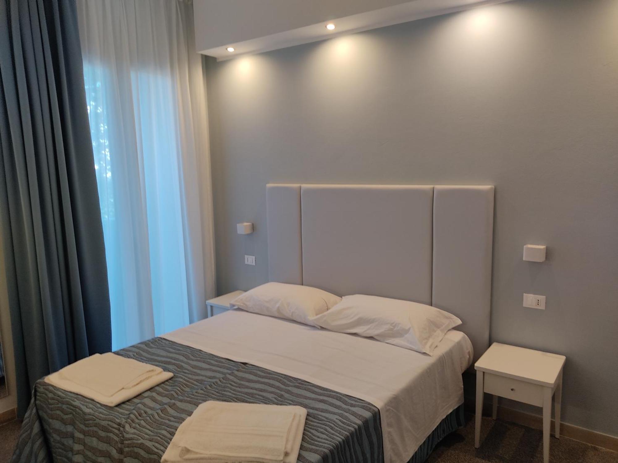 Hotel Caravel Park Ρίμινι Εξωτερικό φωτογραφία
