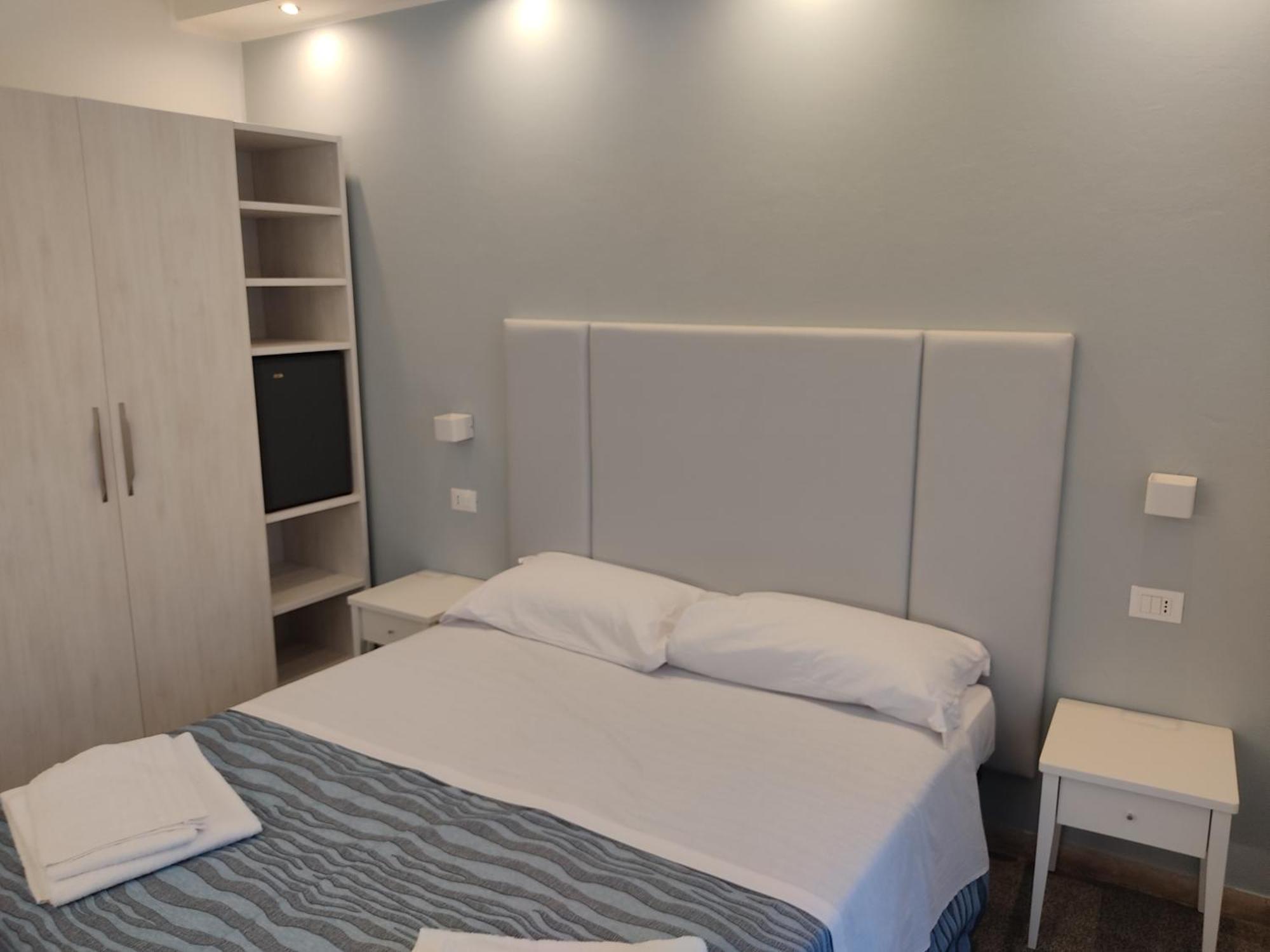 Hotel Caravel Park Ρίμινι Εξωτερικό φωτογραφία