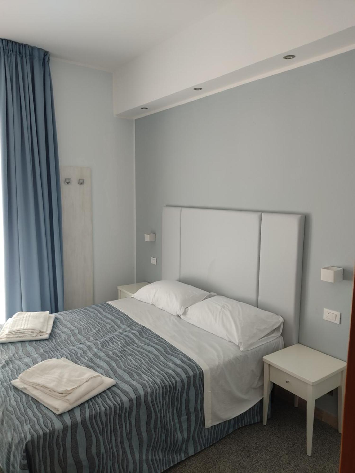 Hotel Caravel Park Ρίμινι Εξωτερικό φωτογραφία